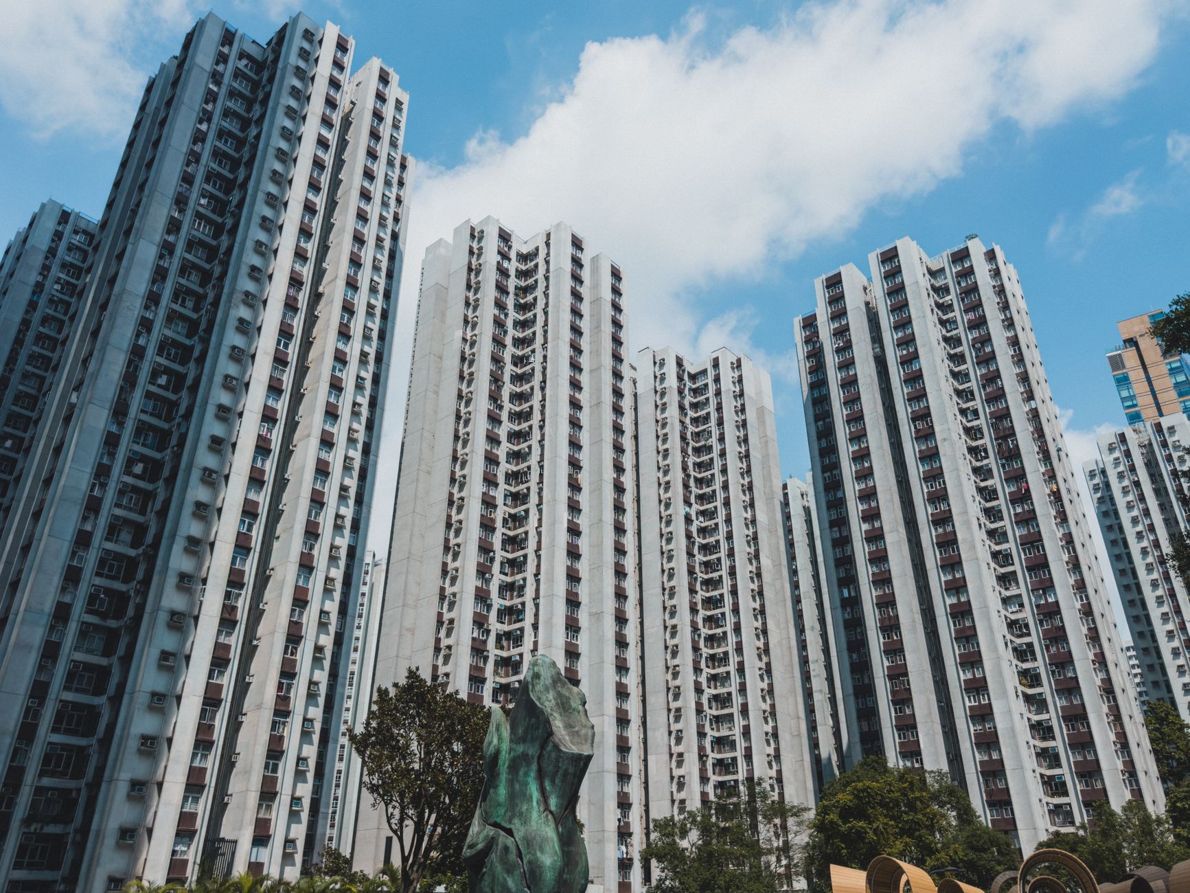 香港按揭證券公司業績公布：按揭市場影響與置業者、退休規劃的實際意義